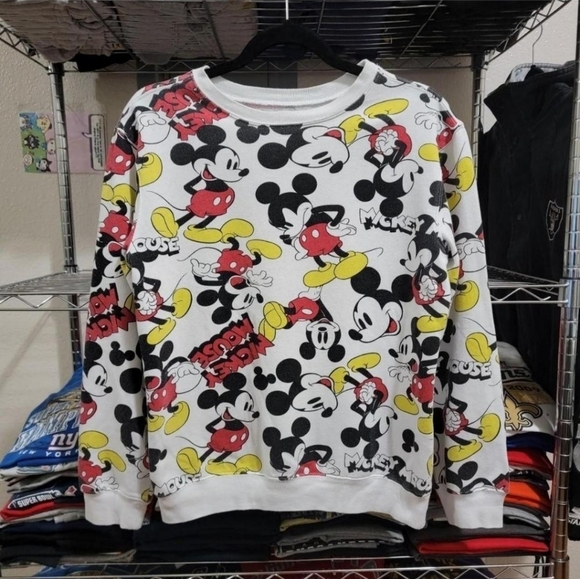 Disney Other - Vintage Disney Mickey Mouse mens Size M All over Print Mickie VTG Sweatshirt